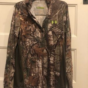 Camo Under Armour Pullover